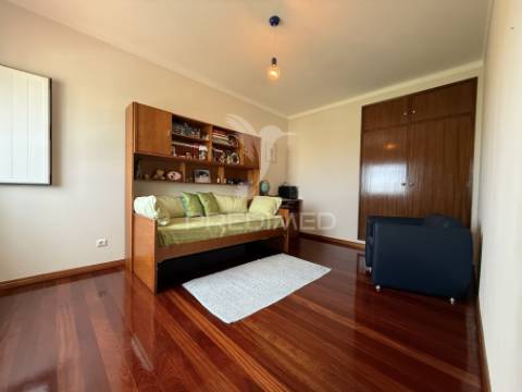 Moradia t5 com piscina em são vicente do paul – santarém