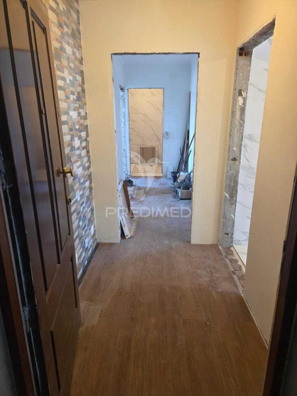 T2 recuado em vilar de andorinho – renovação total com terraços