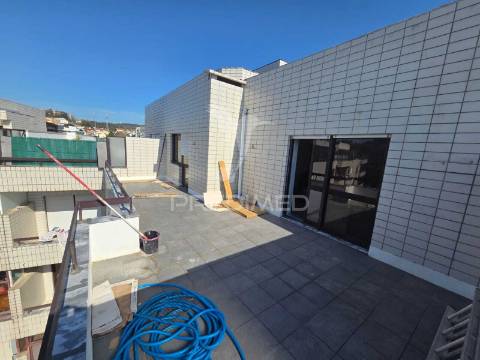 T2 recuado em vilar de andorinho – renovação total com terraços