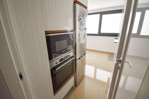 Vende-se t3 porto como novo