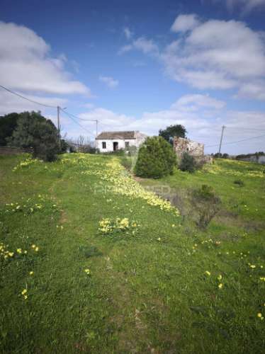 Exclusiva oportunidade no coração do sotavento algarvio – corte martins, algarve