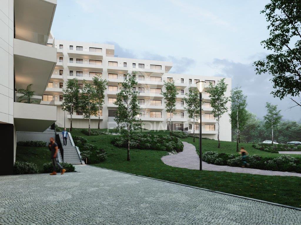 Apartamento t1 novo no centro do porto