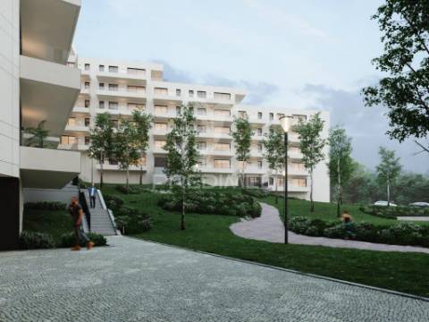 Apartamento t3 novo no centro do porto