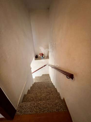 Moradia t4 em chãs , v.n. foz coa