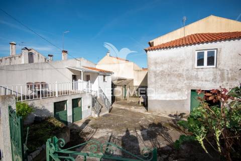 Moradia à venda em sequeiros, concelho da mêda – apenas 42.000 €