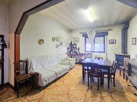 Moradia t3  independente