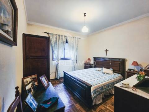 Moradia t3  independente