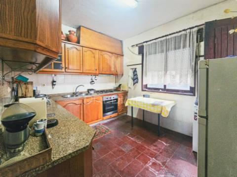 Moradia t3  independente