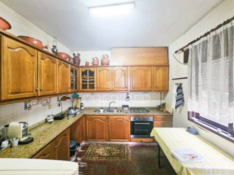 Moradia t3  independente