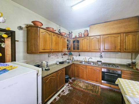 Moradia t3  independente