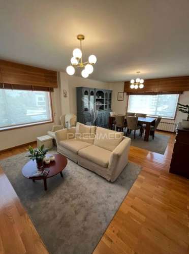 Arrenda-se apartamento t2 mobilado em leça da palmeira - 1º linha do mar