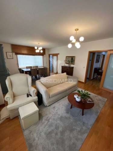 Arrenda-se apartamento t2 mobilado em leça da palmeira - 1º linha do mar