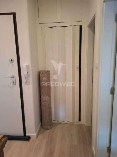 Apartamento remodelado a 5minutos do dos barcos da a2 e a33