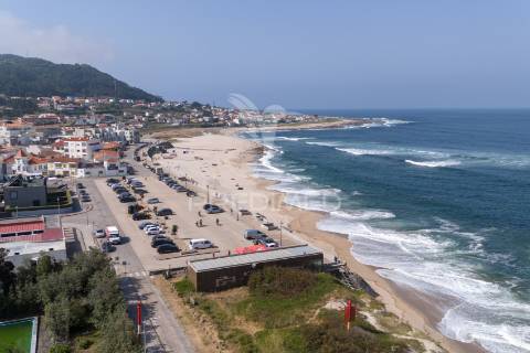 Moradia t3 de luxo em condomínio fechado | frente mar | praia de moledo