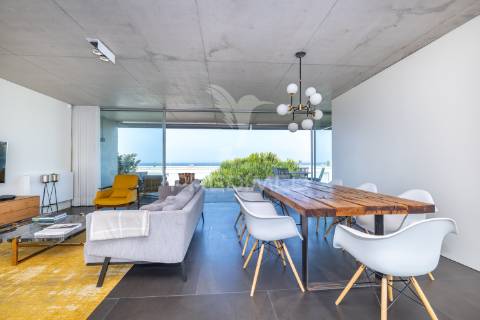 Moradia t3 de luxo em condomínio fechado | frente mar | praia de moledo