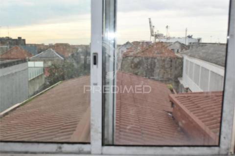 Prédio / moradia centro de matosinhos