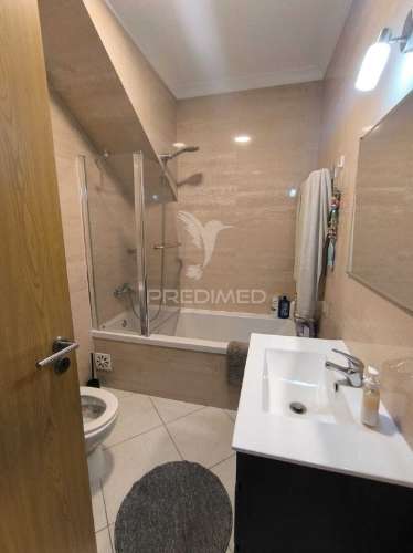 Apartamento t4 duplex com garagem em abrantes — espaço, luz e vistas abertas