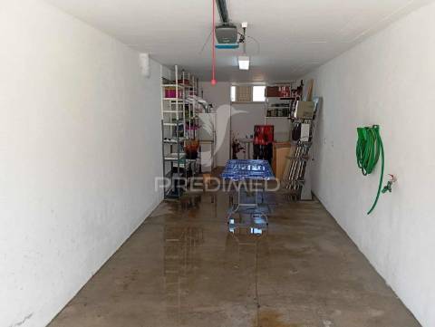 Apartamento t4 duplex com garagem em abrantes — espaço, luz e vistas abertas