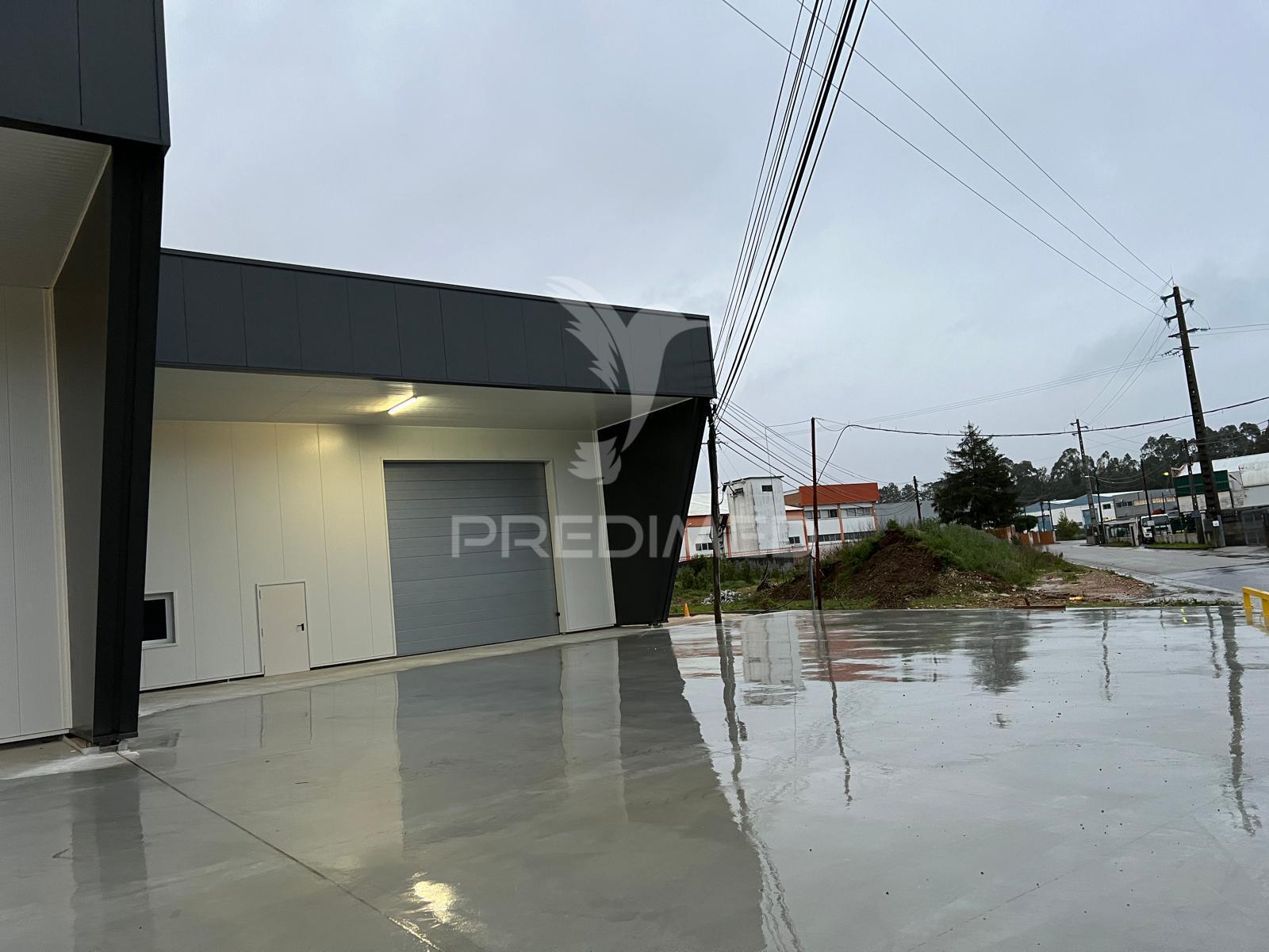 Armazém ou indústria águeda e borralha