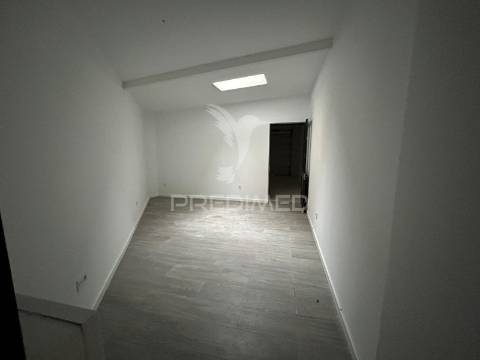 Moradia t4+1 no centro da gafanha da nazaré