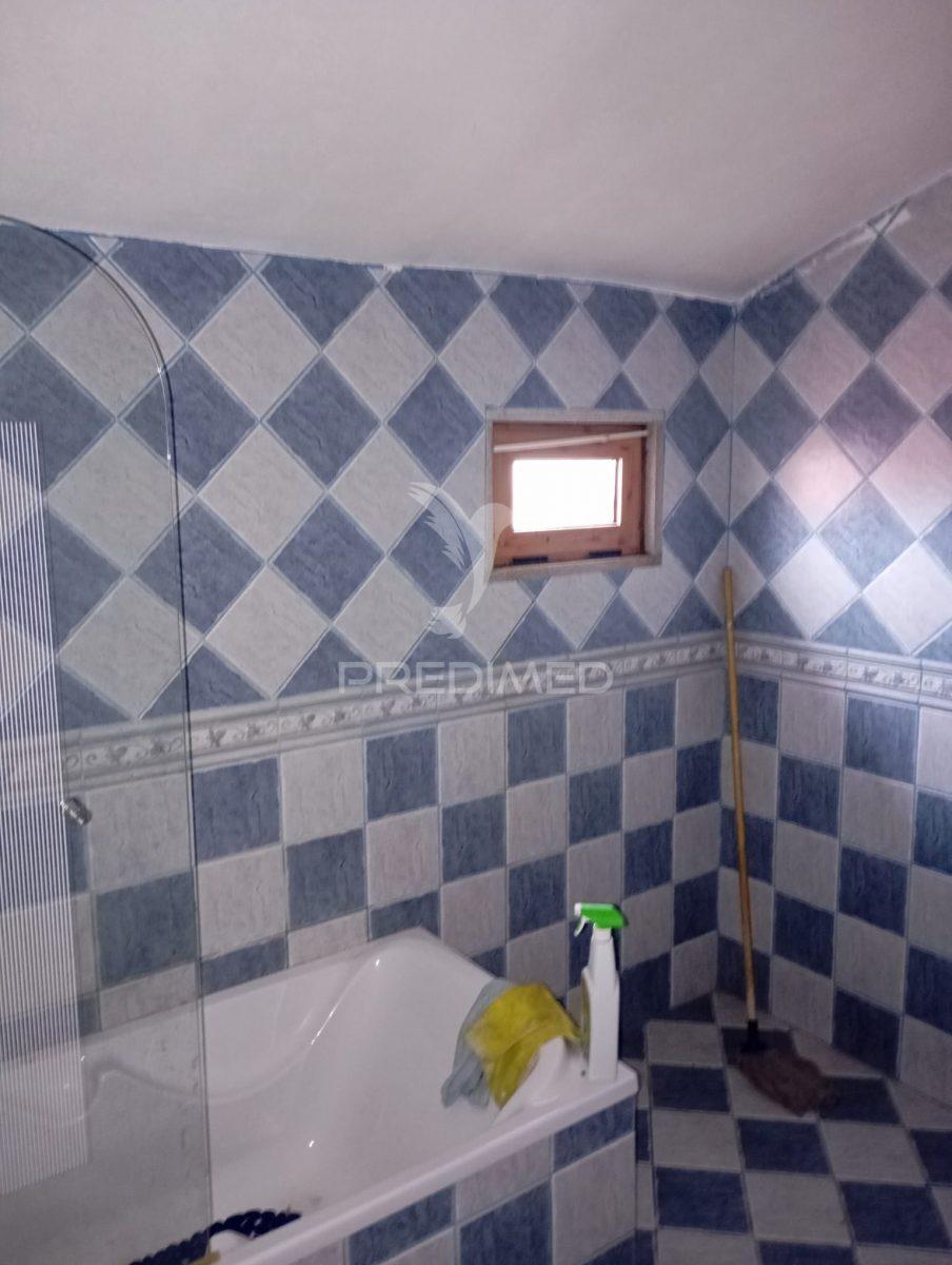 Moradia t2 orca/fundão