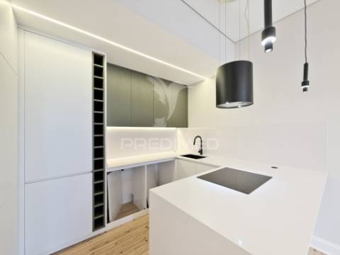 T3 totalmente renovado em lisboa - areeiro