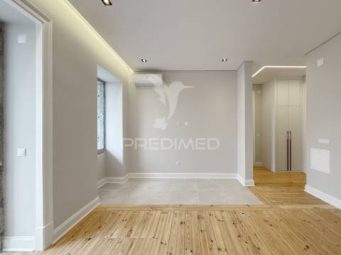 T3 totalmente renovado em lisboa - areeiro