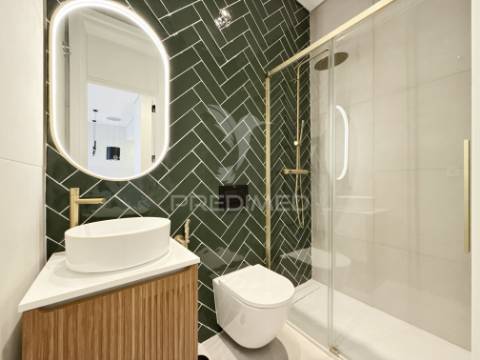 T3 totalmente renovado em lisboa - areeiro