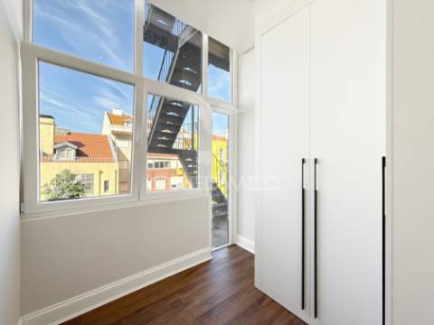 T3 totalmente renovado em lisboa - areeiro