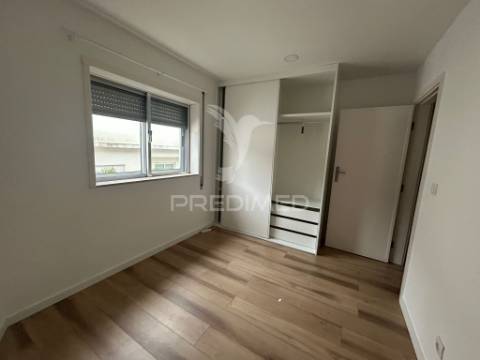 Apartamento t2 em esgueira