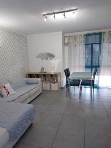 Algarve faro- apartamento t2  com varanda e vista mar