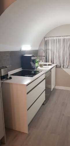 Penthouse exclusiva t2+2 com terraço privativo – no coração de albufeira