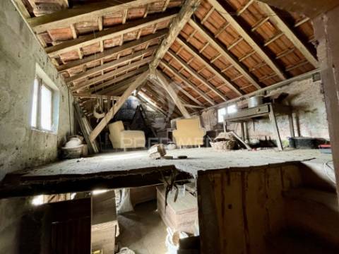 Casa de campo - para recuperação - lugar de reguengo - boim - lousada