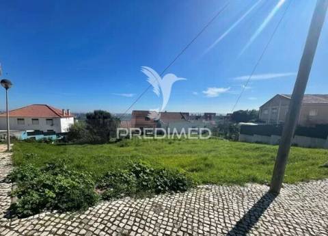 Terreno urbano para construção de moradia, amadora.