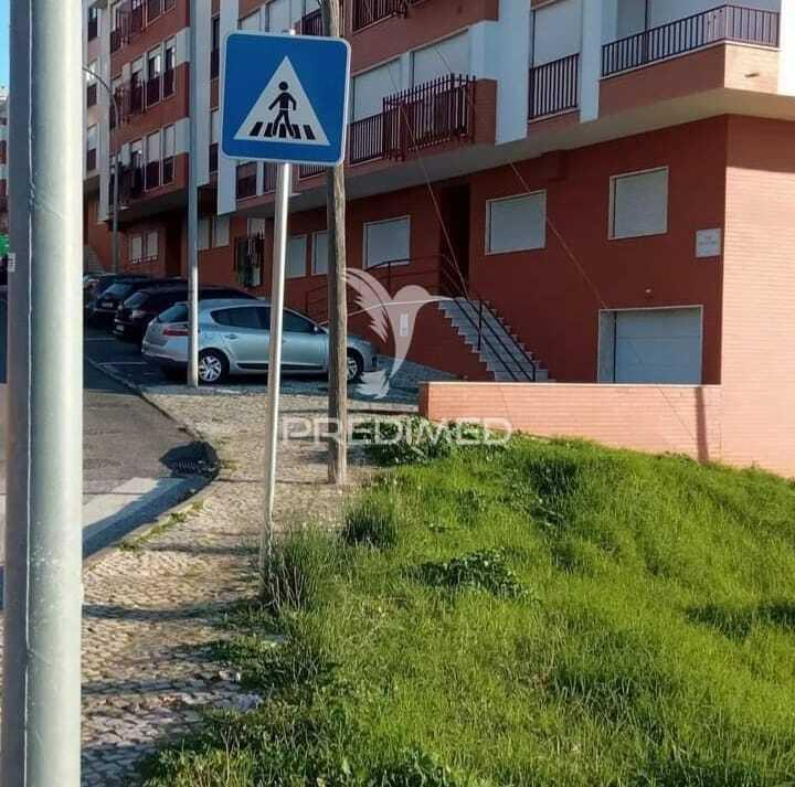 Terreno urbano para construção de moradia, amadora.