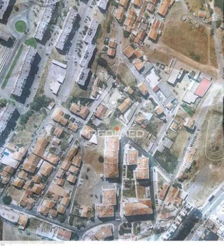 Terreno urbano para construção de moradia, amadora.