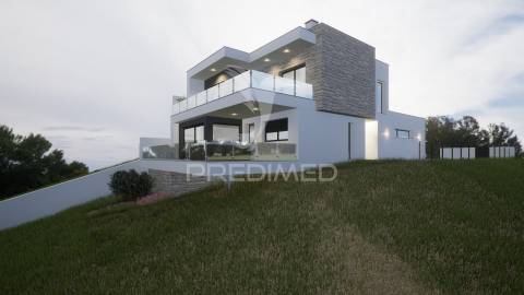 Terreno na lameira com projecto de construção