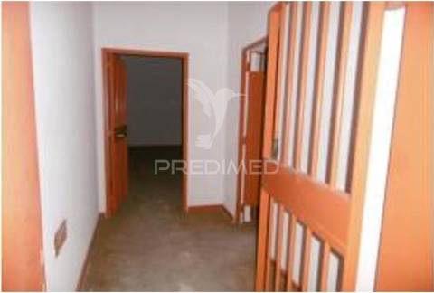 Loja/comércio no centro de vendas novas