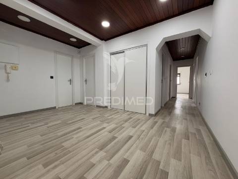 Apartamento t4 - monte belo norte - setúbal