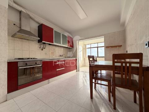 Apartamento t4 - monte belo norte - setúbal