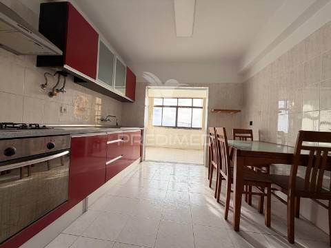 Apartamento t4 - monte belo norte - setúbal