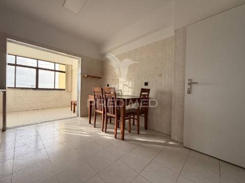 Apartamento t4 - monte belo norte - setúbal