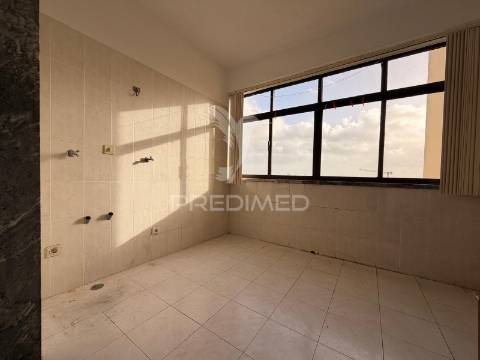 Apartamento t4 - monte belo norte - setúbal