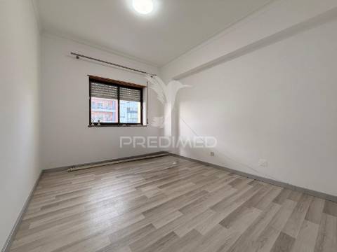 Apartamento t4 - monte belo norte - setúbal