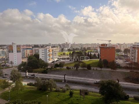 Apartamento t4 - monte belo norte - setúbal