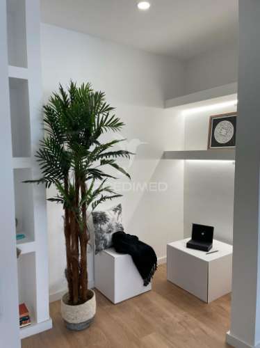 Apartamento t2 benfica, totalmente renovado!