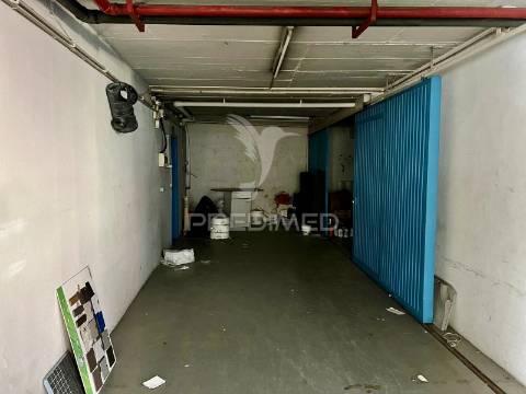 Loja à venda – santo antónio, funchal