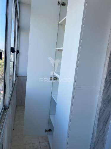 T2 renovado, equipado, benfica, lisboa.