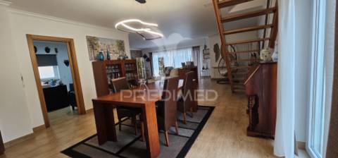 Moradia t4 vila magos