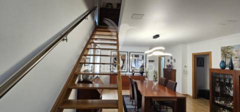 Moradia t4 vila magos